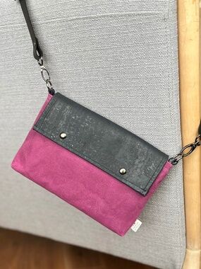 Waxed canvas cork bag: raspberry pink petite size